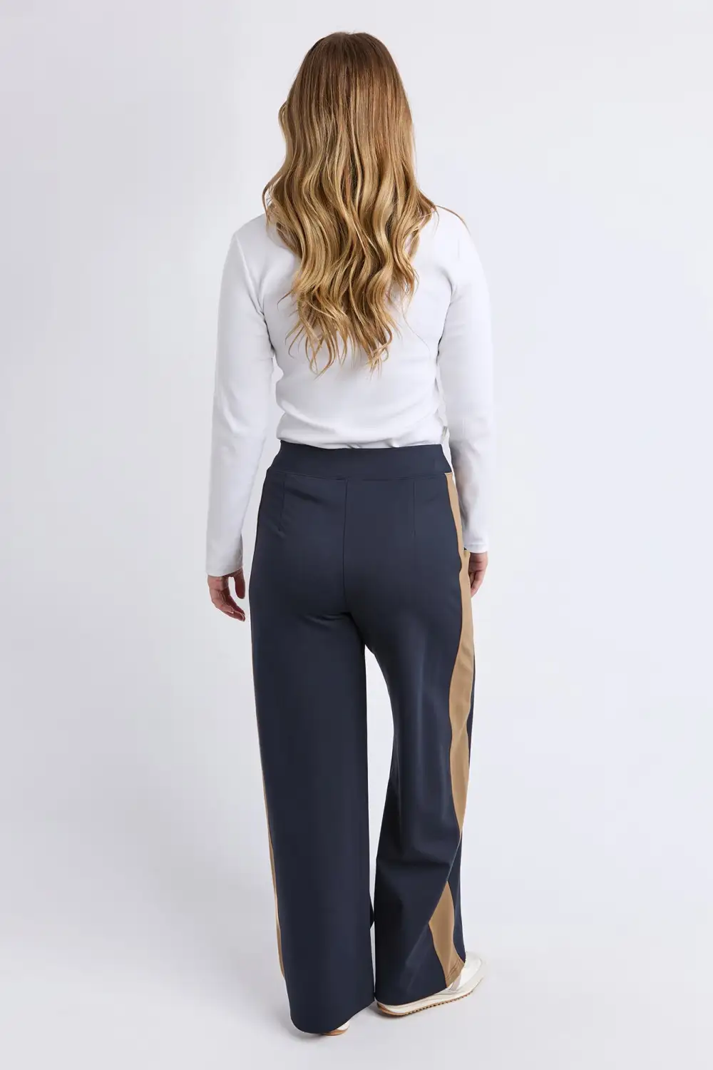 Women's Easy Fit Wide Leg Trousers