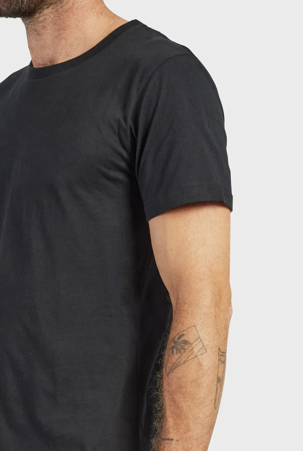 Black Short Sleeve Crew Neck Tee