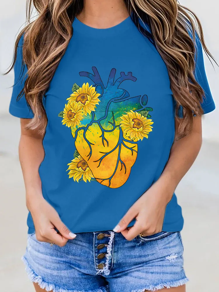 Women's Sunflower Heart Printed Tee