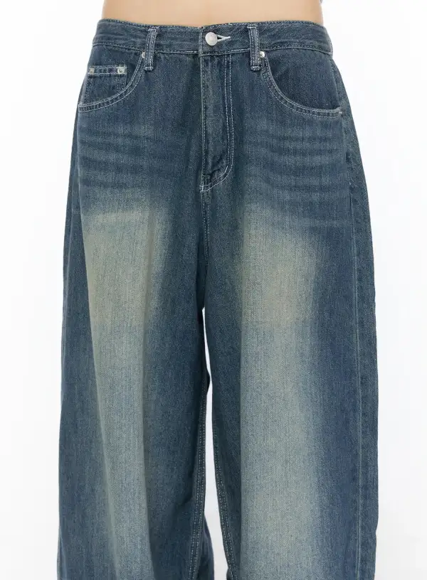 Wide-Fit Vintage Wash Wide Leg Jeans