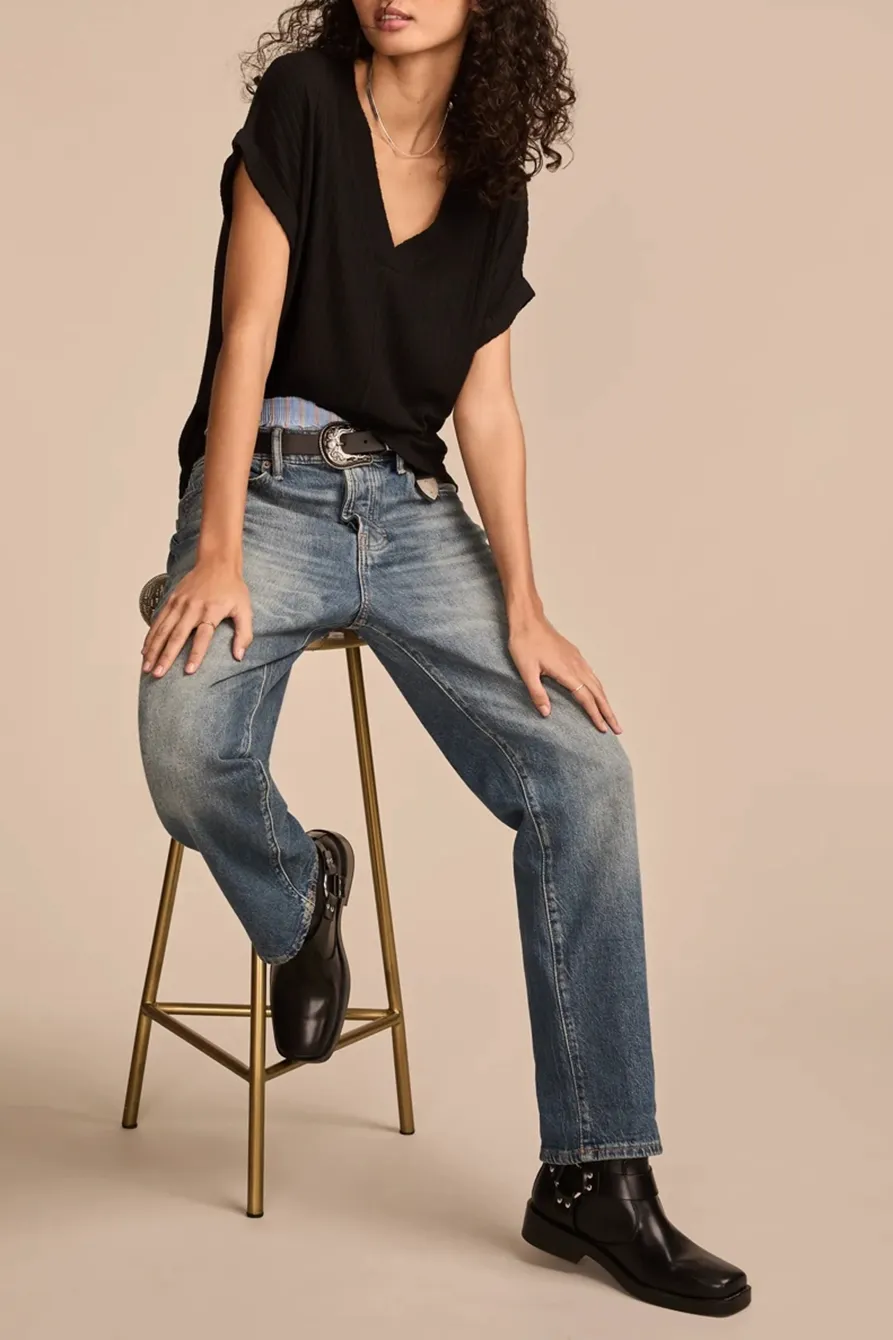 Casual V-Neck Black Tee