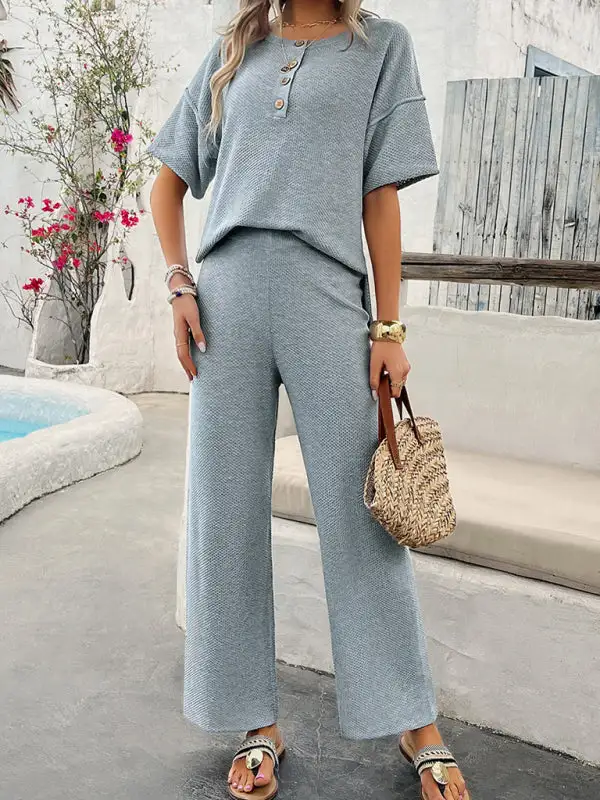Clean Knitted Short Sleeved Trousers Suit Shorts