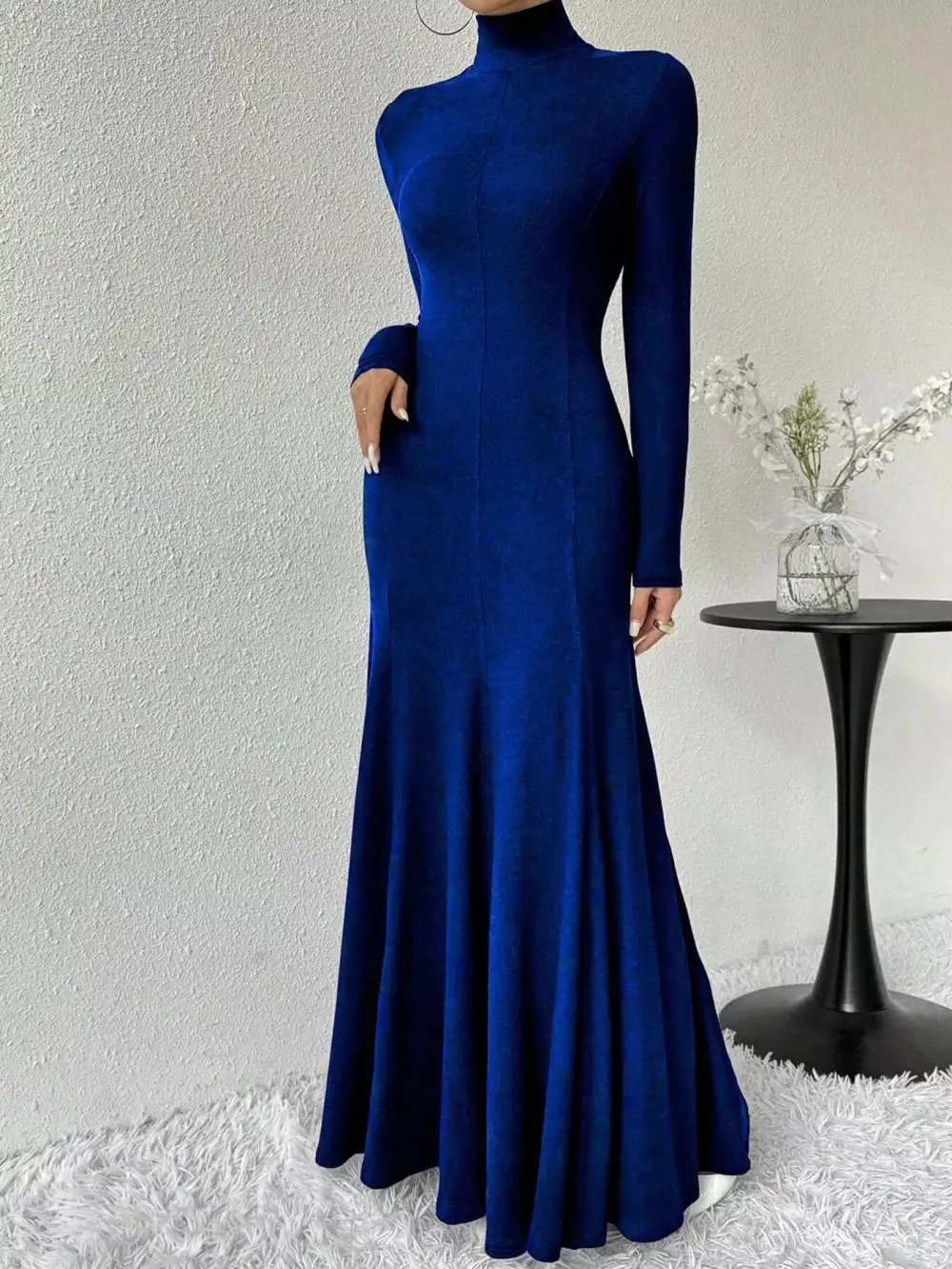 Polished Detail Long Sleeve Maxi Dress