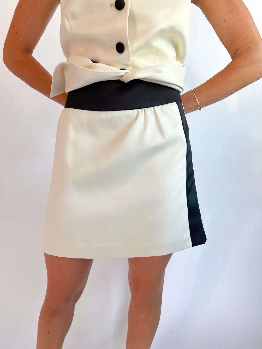 Textured Mini Skirt Pull On