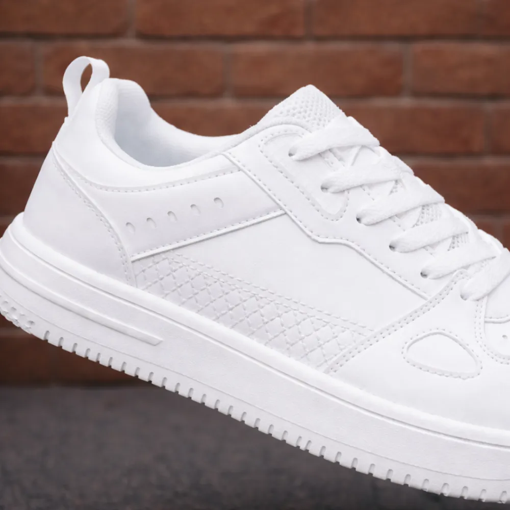 Flexible Everyday Casual Shoes