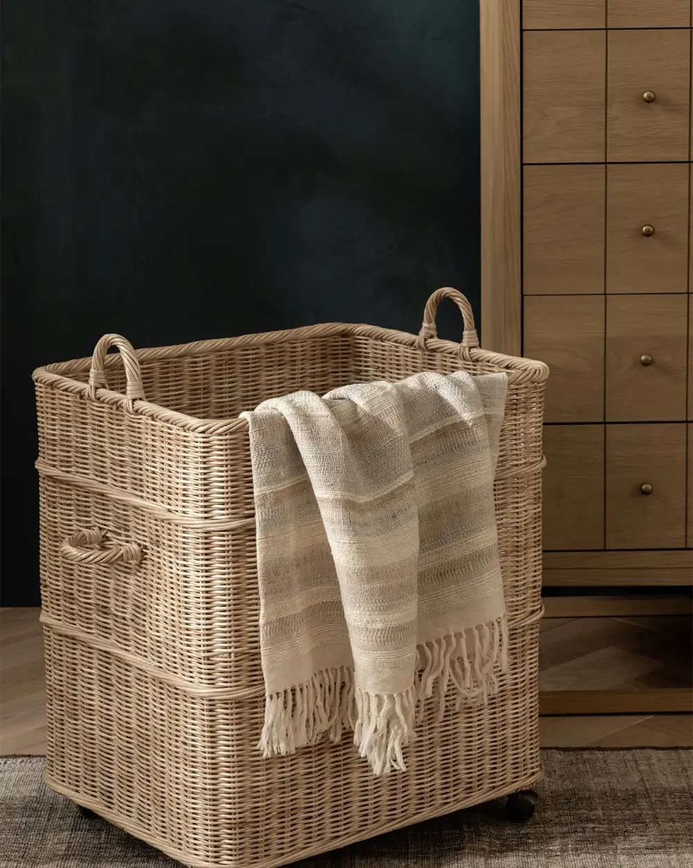 Classic Wicker Laundry Basket