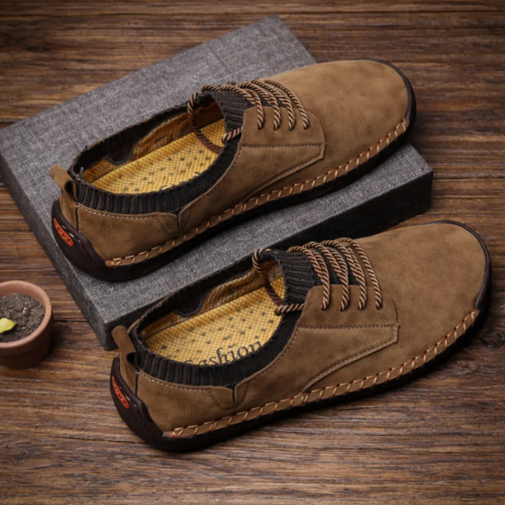 Suede Easy On Sneakers