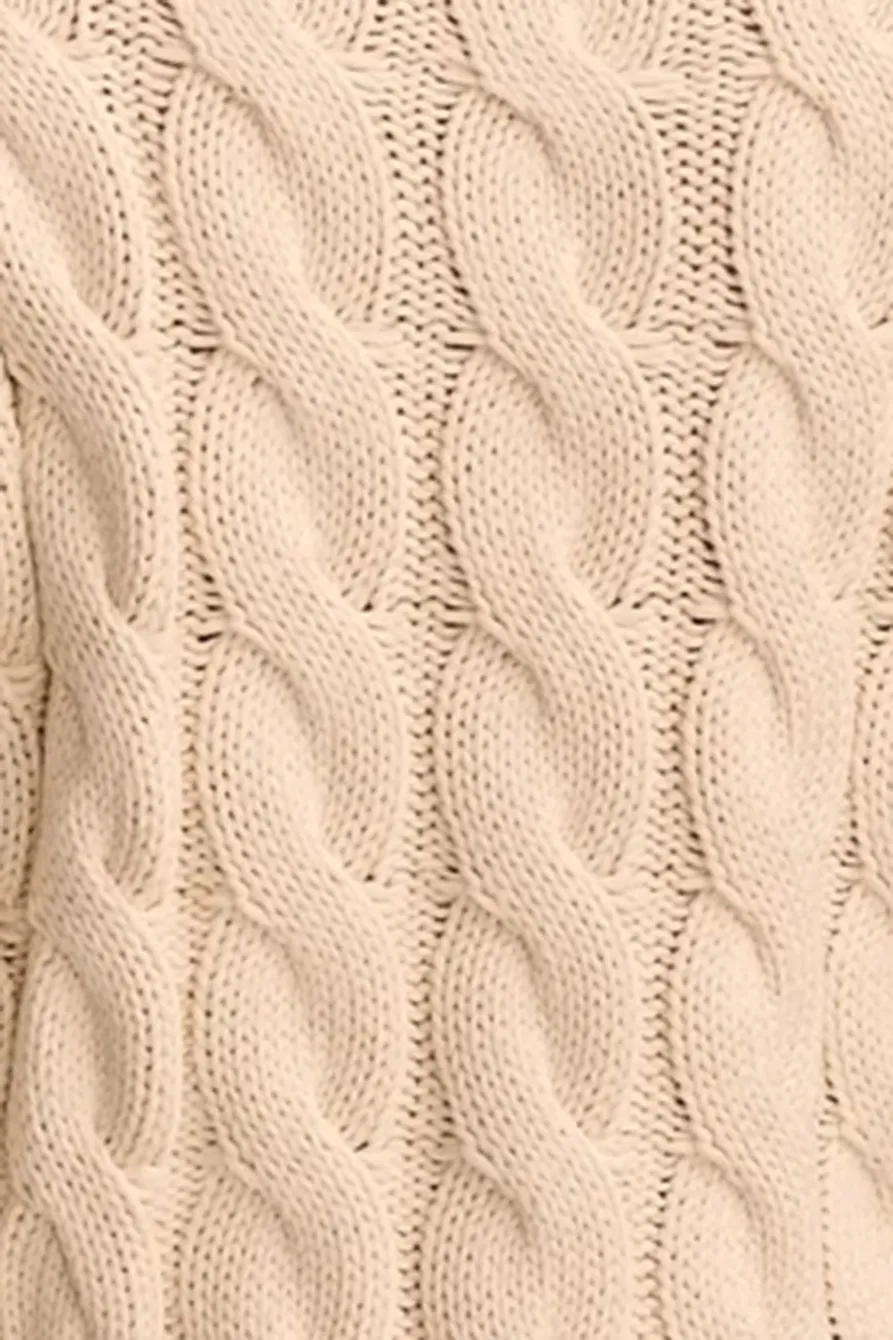 Crew Neck Cable Sweater Pullover