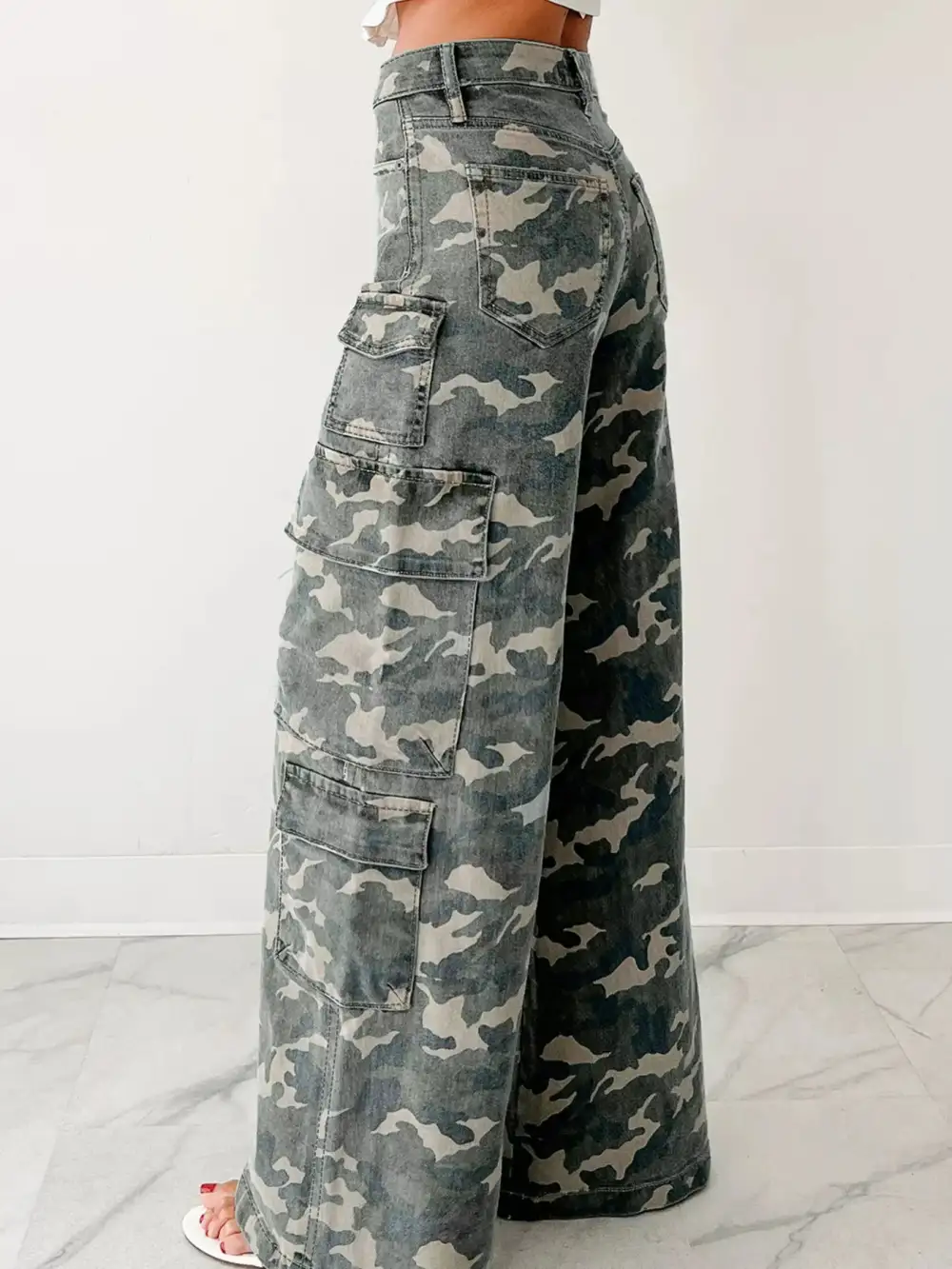 Print Wide Leg Cargo Jeans