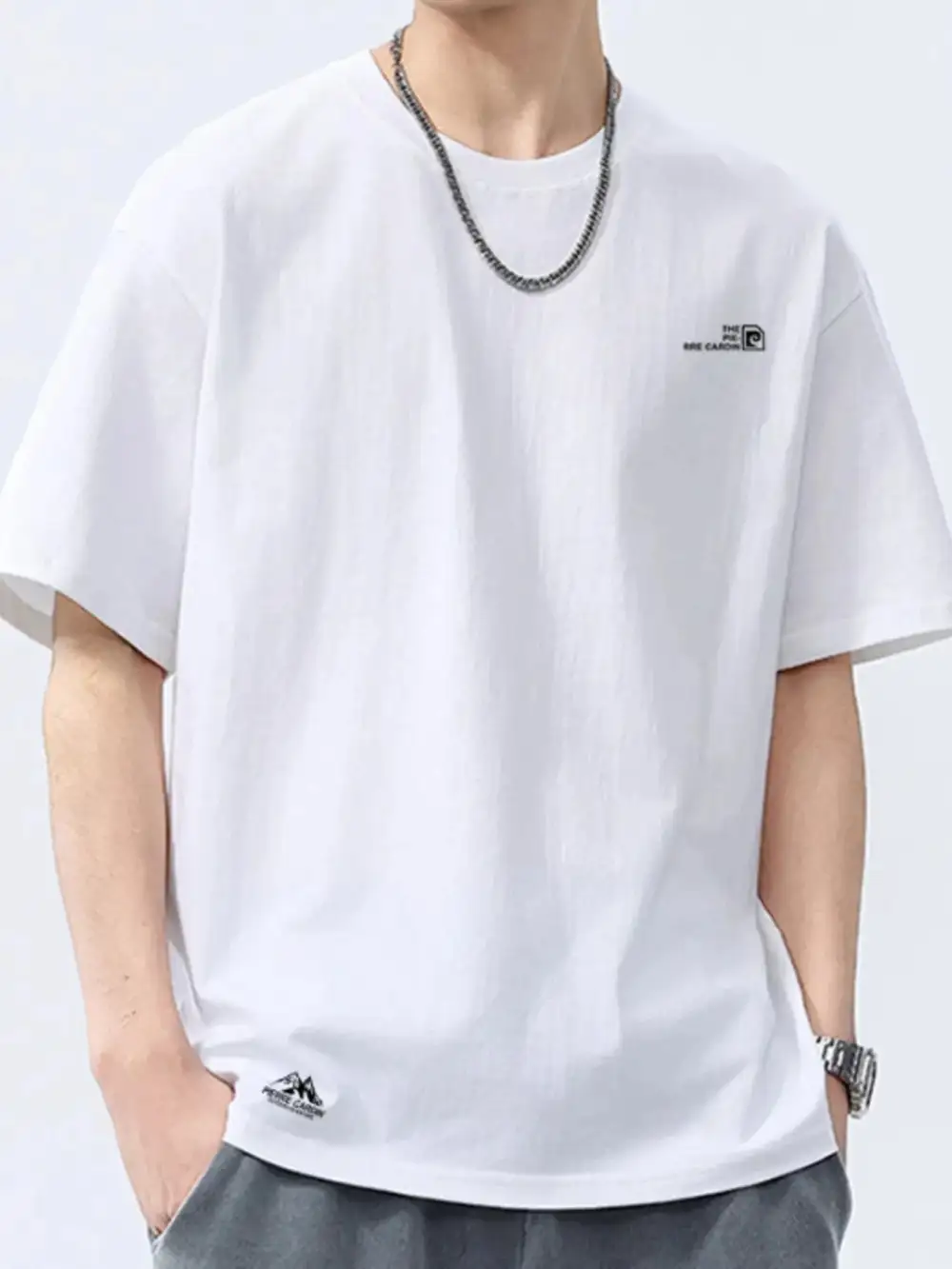 Clean Look Round Neck Short Sleeve T-Shirt