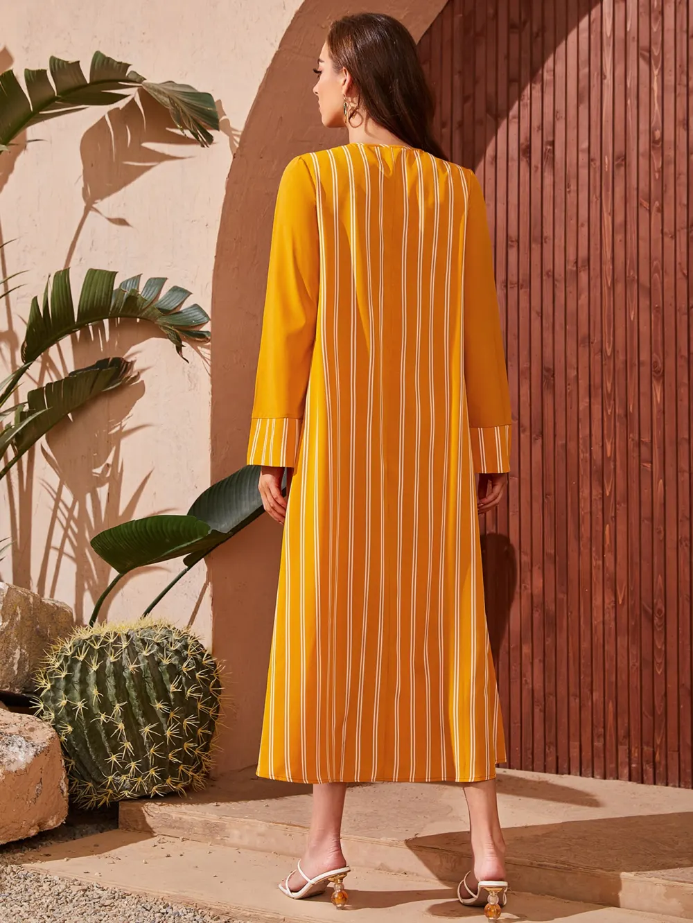 EMERY ROSE Vertical Striped Plicated Detail Tunic Dress
