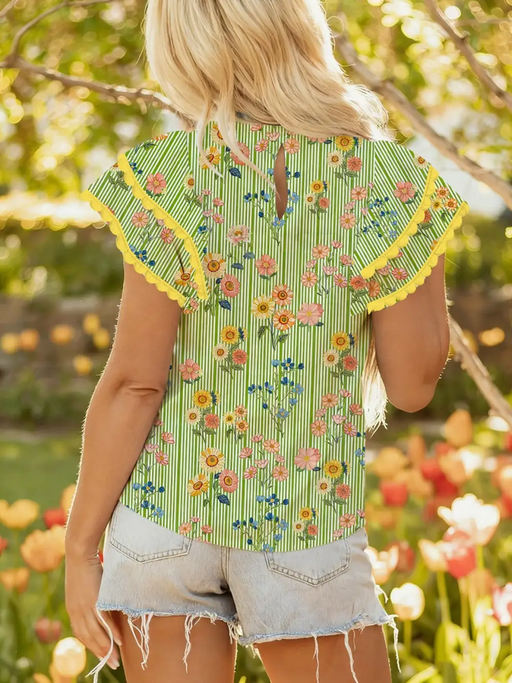 Stripe Floral Printed Scalloped Detail Ruffle Short Sleeve Blouse