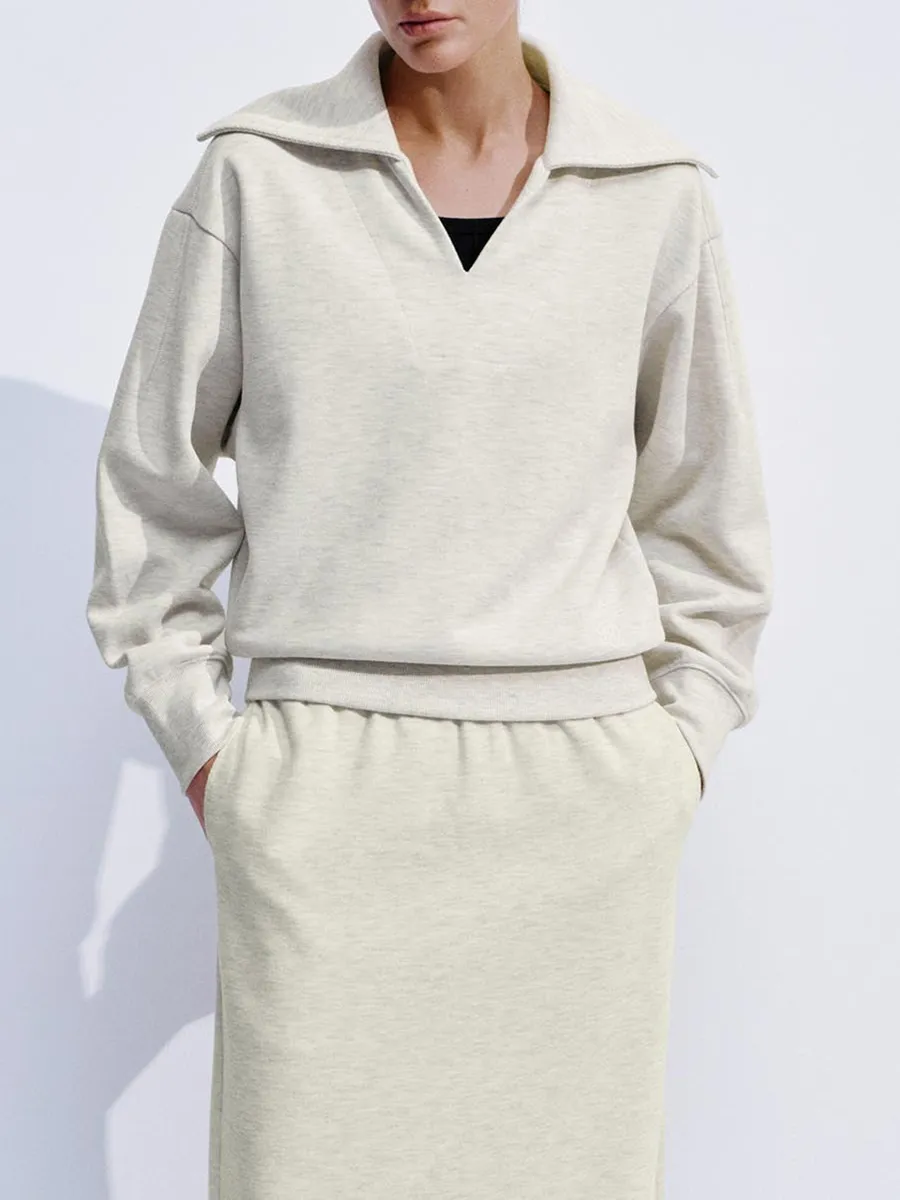 A Light Grey V-Neck Casual Sweatshirt For Ladies