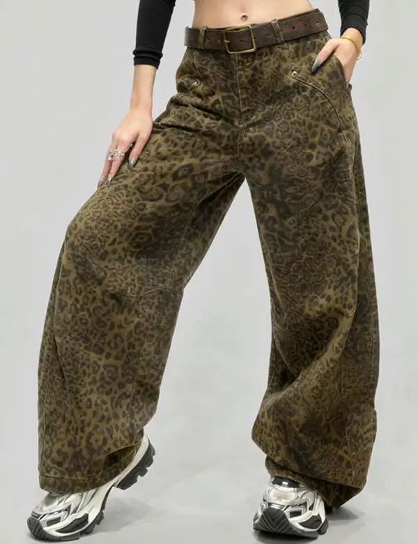 Leopard Print Fleece Lined Barrel Leg Denim Pants