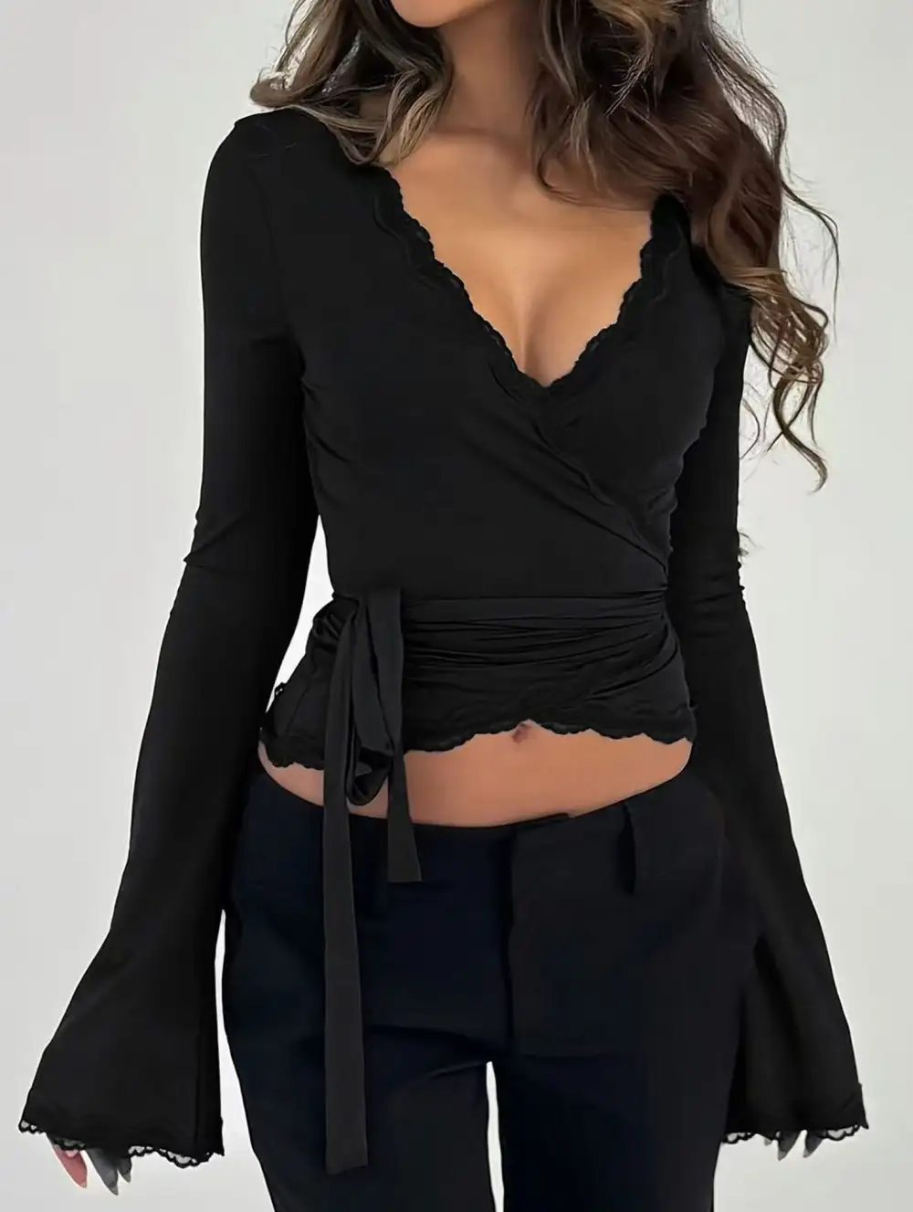 Lace Trim V Neck Crop Tee