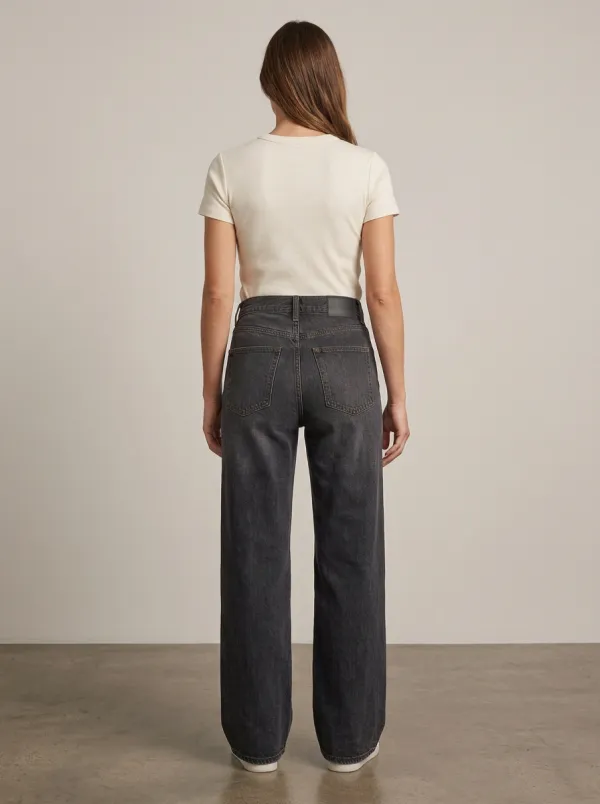 Street-Casual High-Rise Wide-Leg Washed Denim Jeans