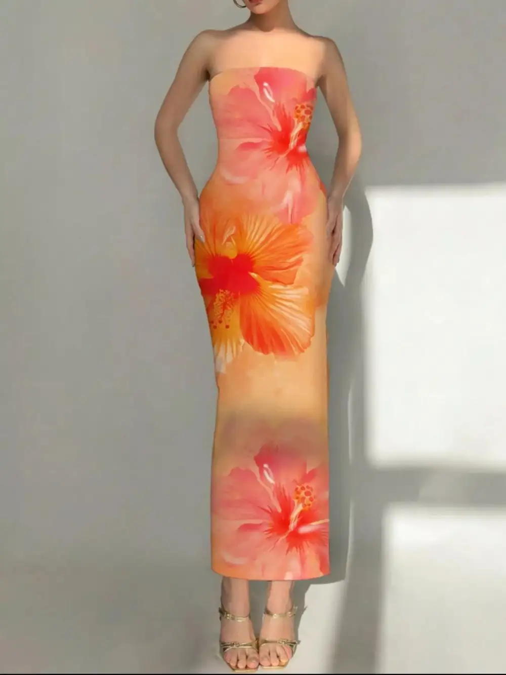 Textured Detail Floral Printed Dress