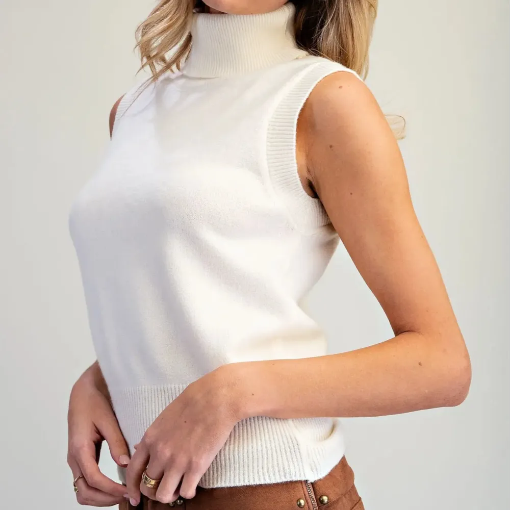 Relaxed Sleeveless Turtleneck Top