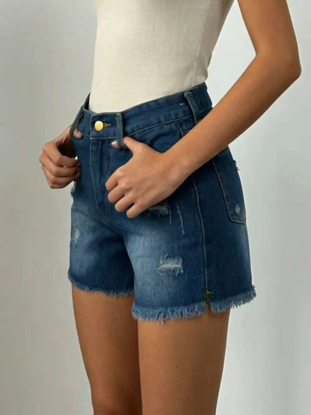Relaxed Frayed Hem Shorts