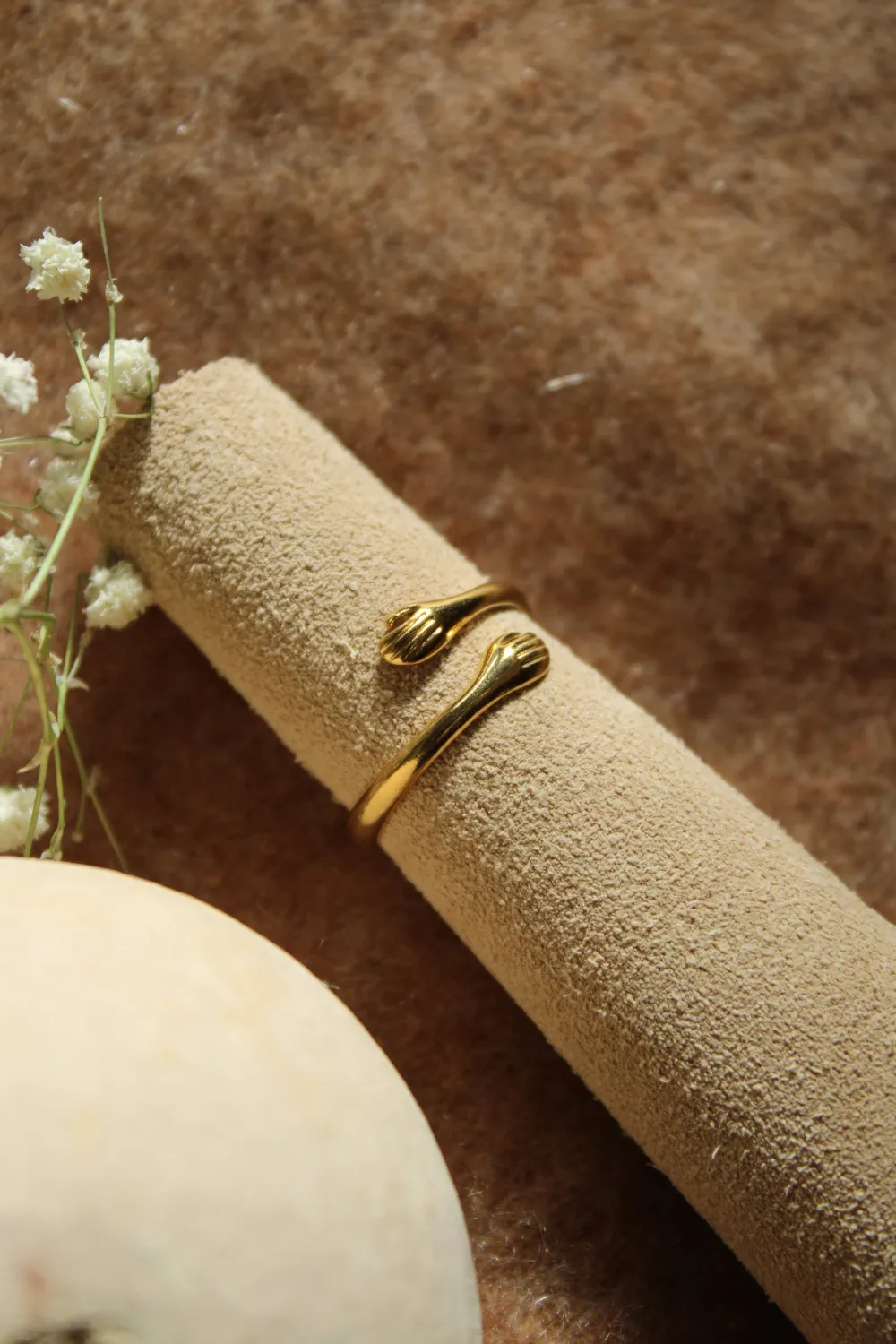Adjustable Sculpted Band Ring