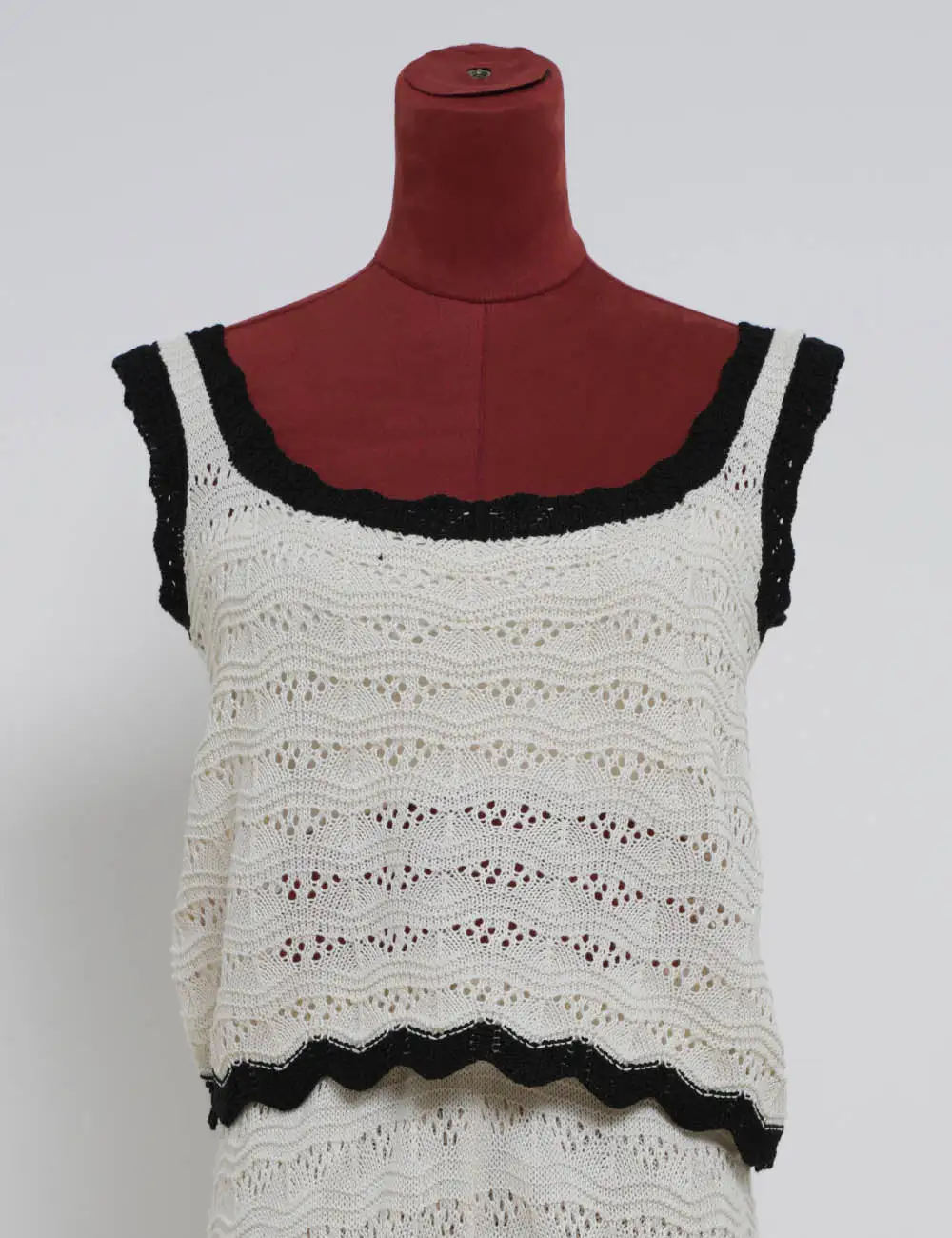 Color Block Knit Round Neck Sleeveless Cami Top