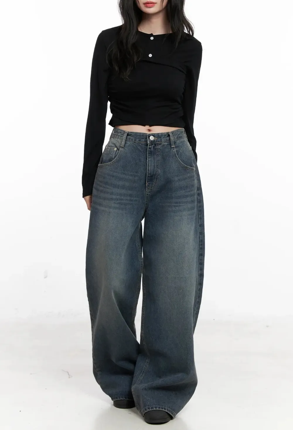 Stitch-Detail Wide Leg Jeans