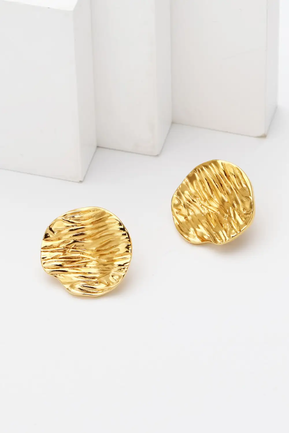 K Plated Textured Stud Earrings