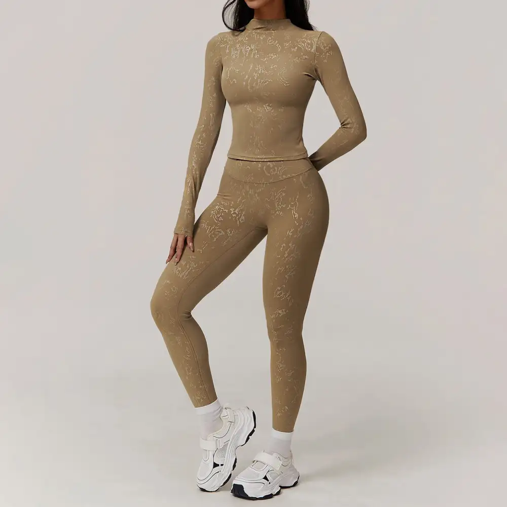Long-Sleeve Yoga Activewear Active Set