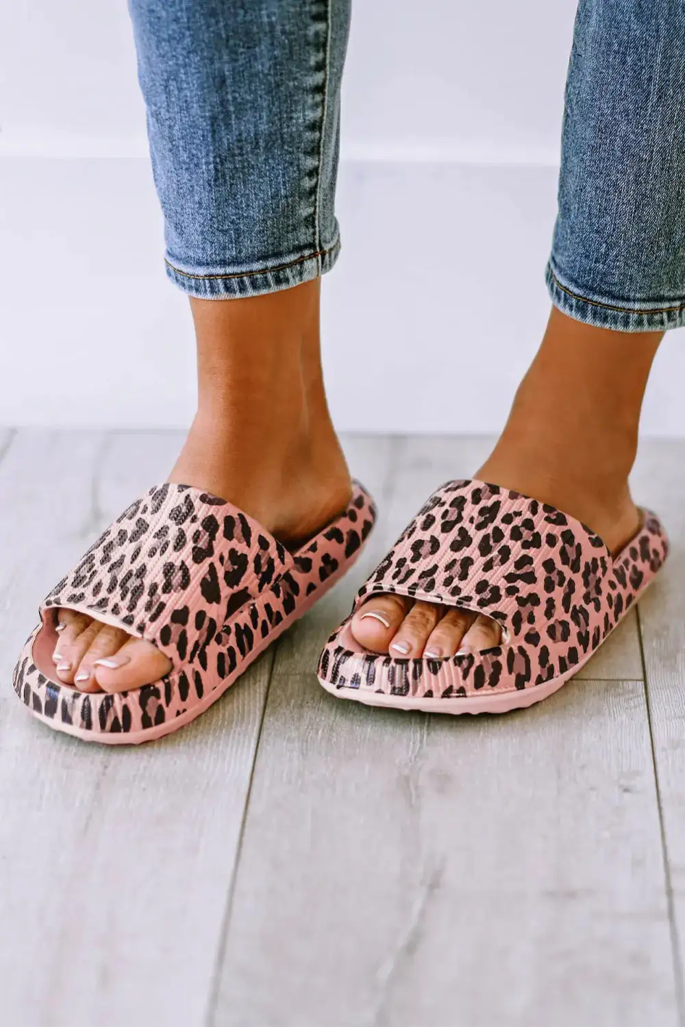 Leopard Print Thick Sole Slide Sandals