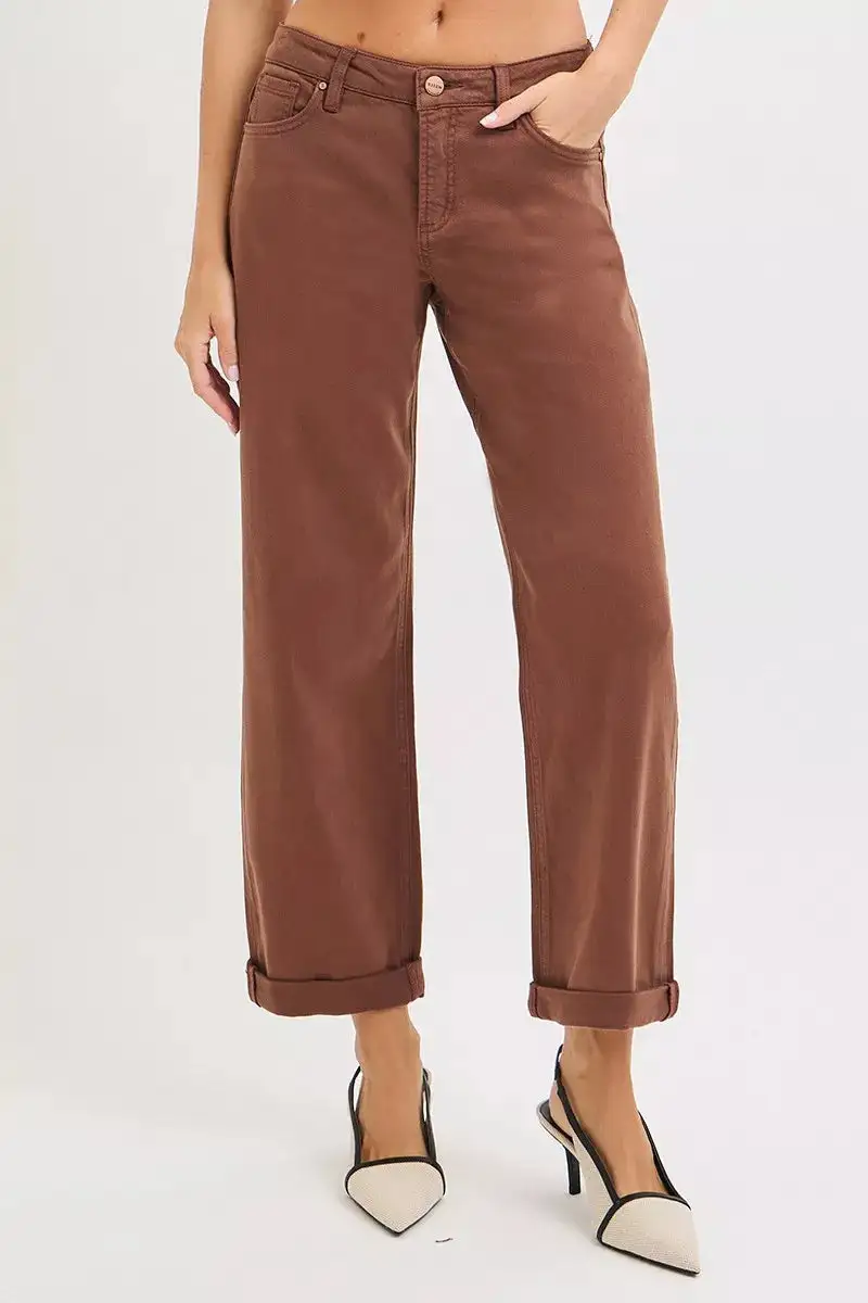 Modern Mid Rise Cuffed Hem Wide Leg Jeans