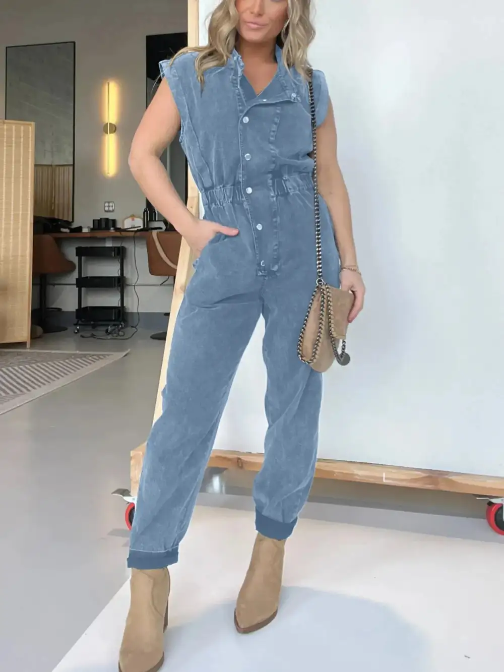 Plus Size Button Front Cap Sleeve Accessory