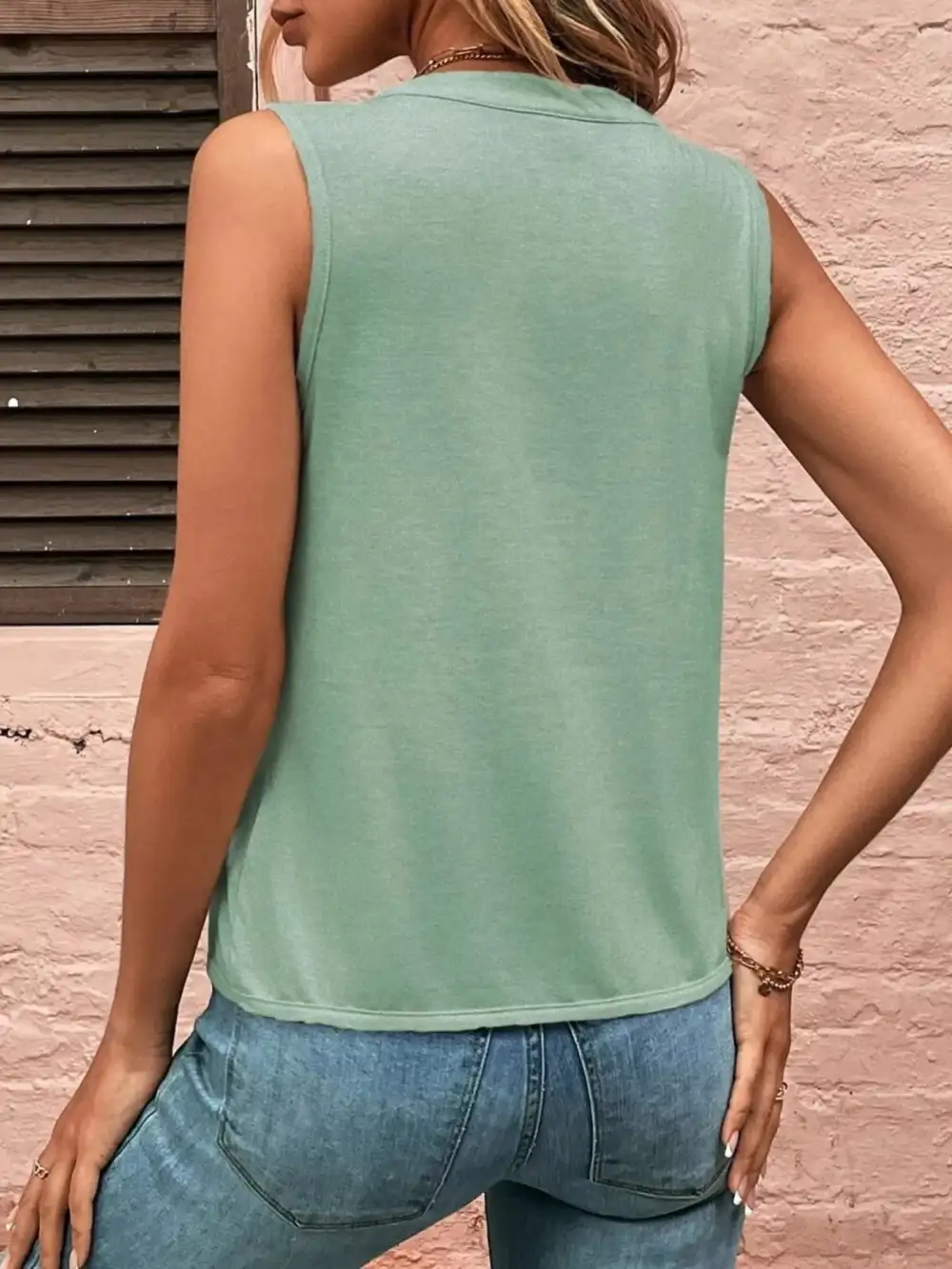 Sleeveless Pleated Notched Tank