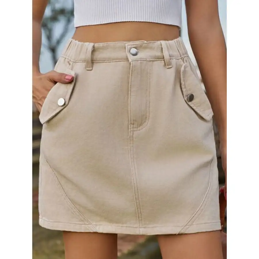 Pocketed Buttoned Mini Denim Skirt
