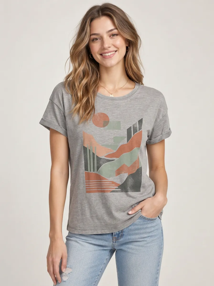Classic Women's Abstract Mountain Sun Graphic Tee