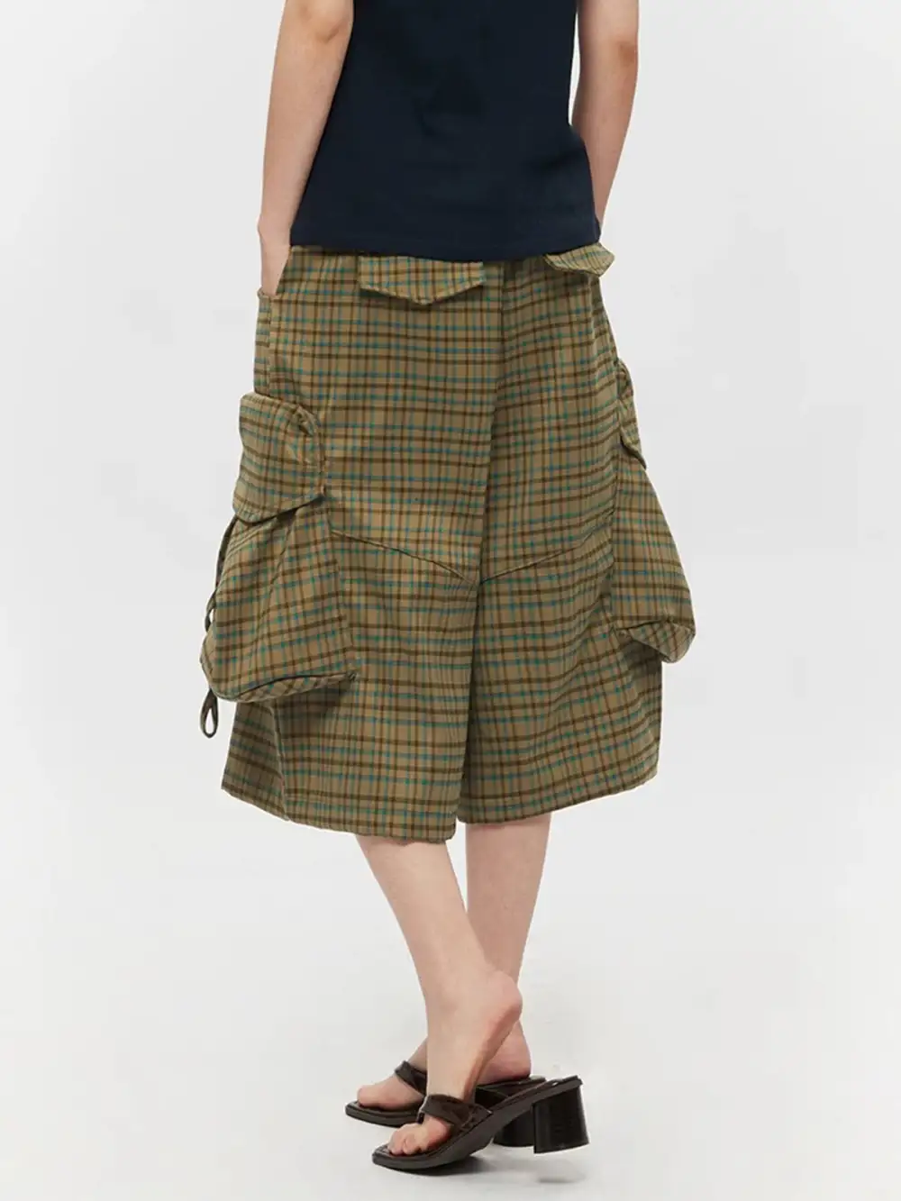 Wide-Leg Camouflage Plaid Cargo Culotte Pants