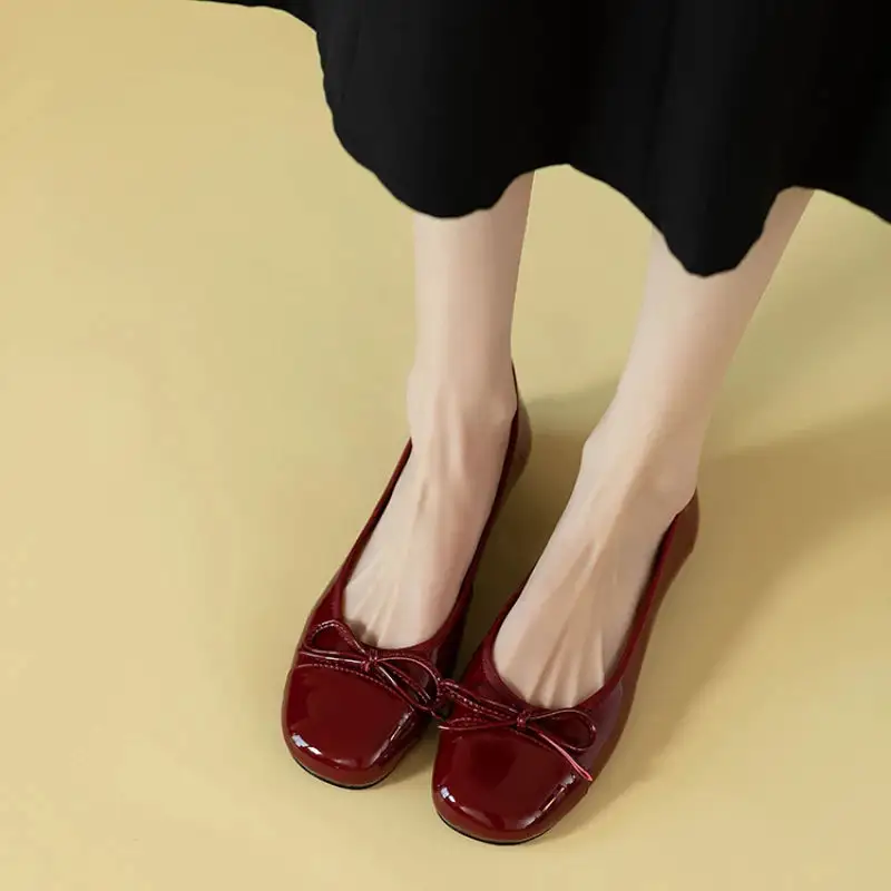 Bow-Detail Square-Toe Flats