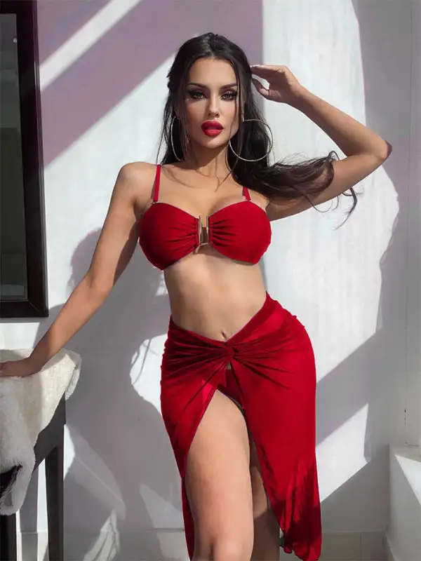 Clean Layered U Shaped Decoration Swim Set