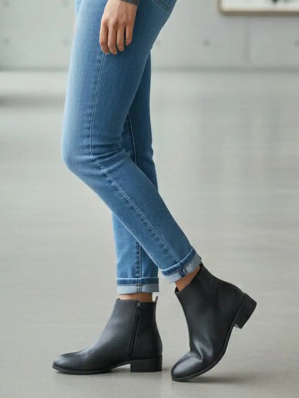 Women's Water Resistant Vegan Leather Ankle Boots