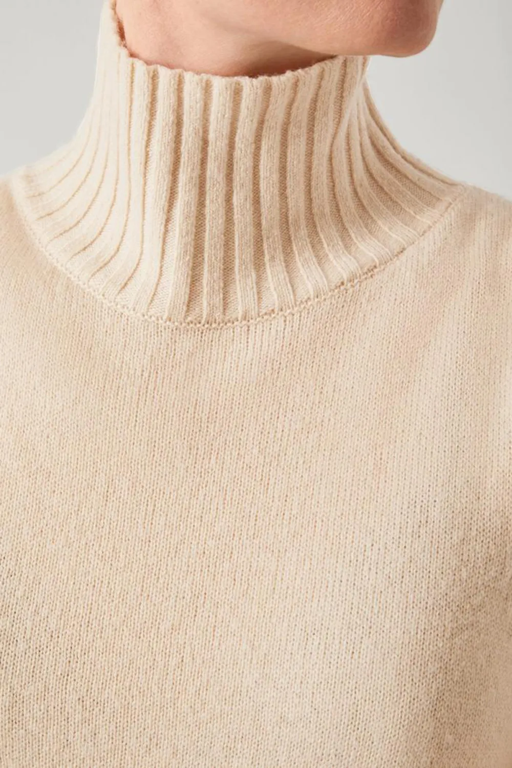 Beige Sleeveless Turtleneck Knit Sweater