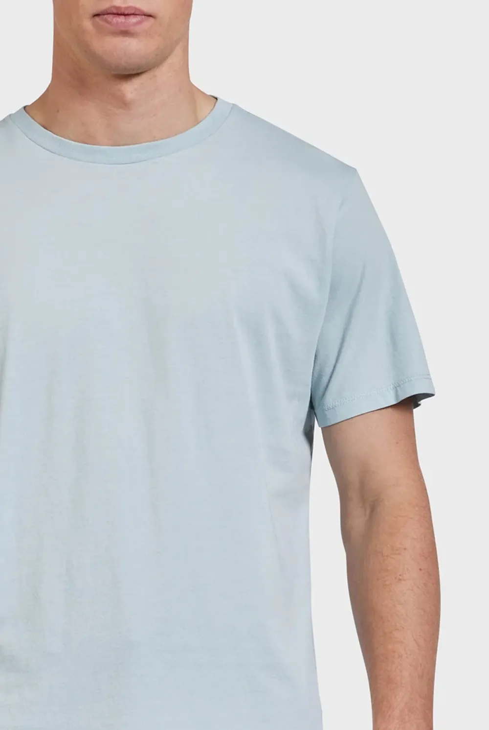 Short Sleeve Essential Tee