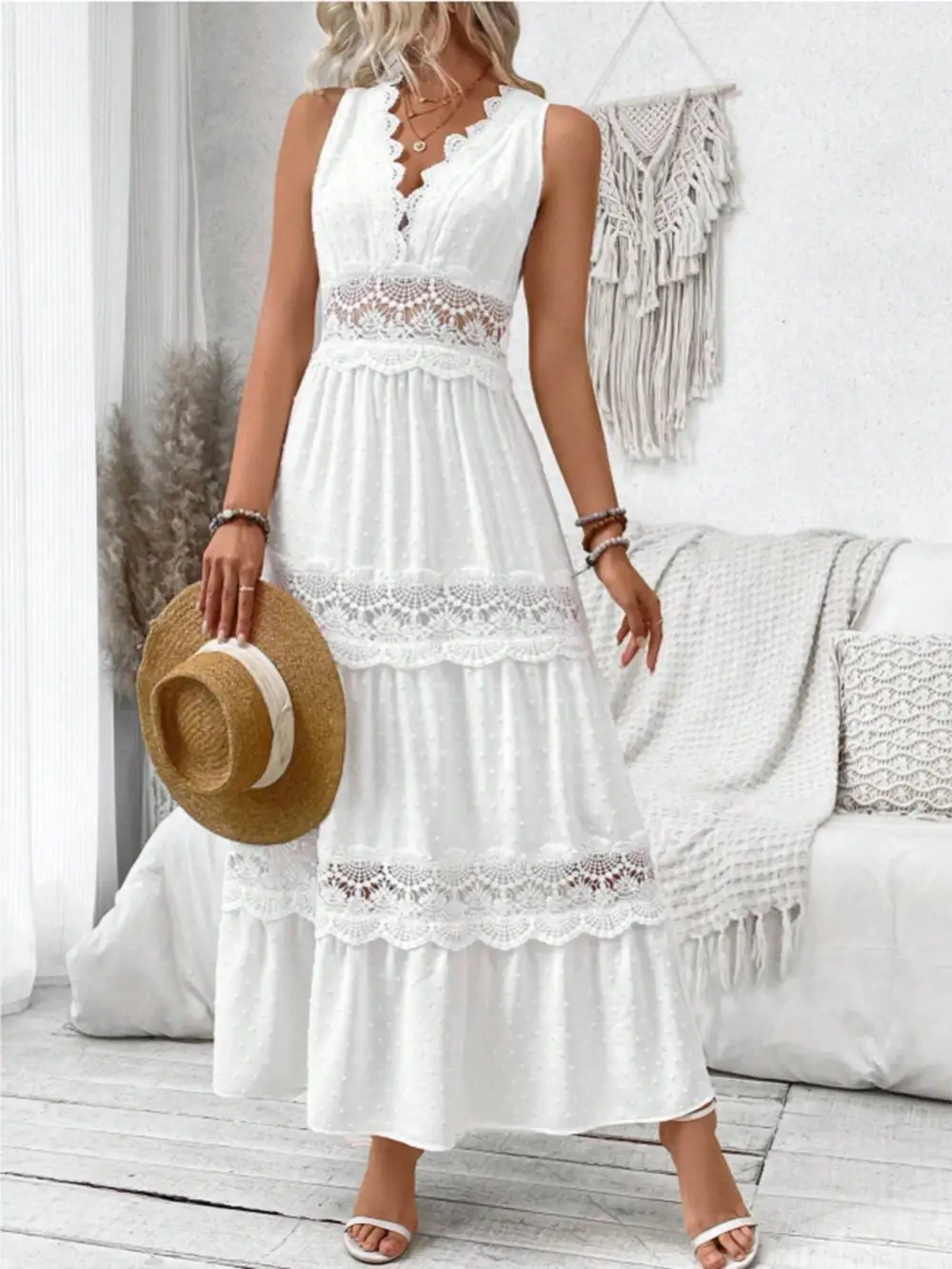Lace Sleeveless Maxi Dress