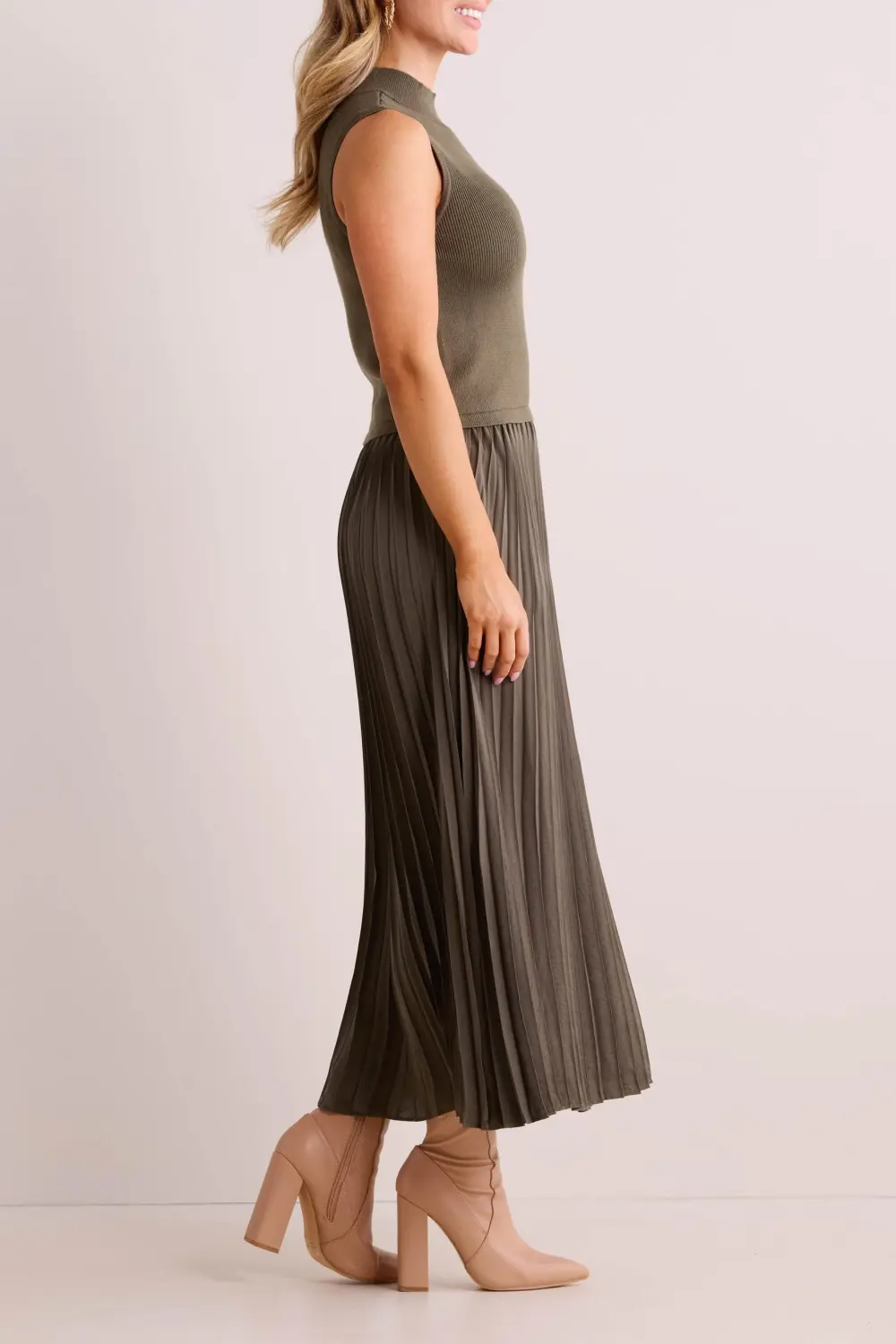 Olive Sleeveless Pleated Dress