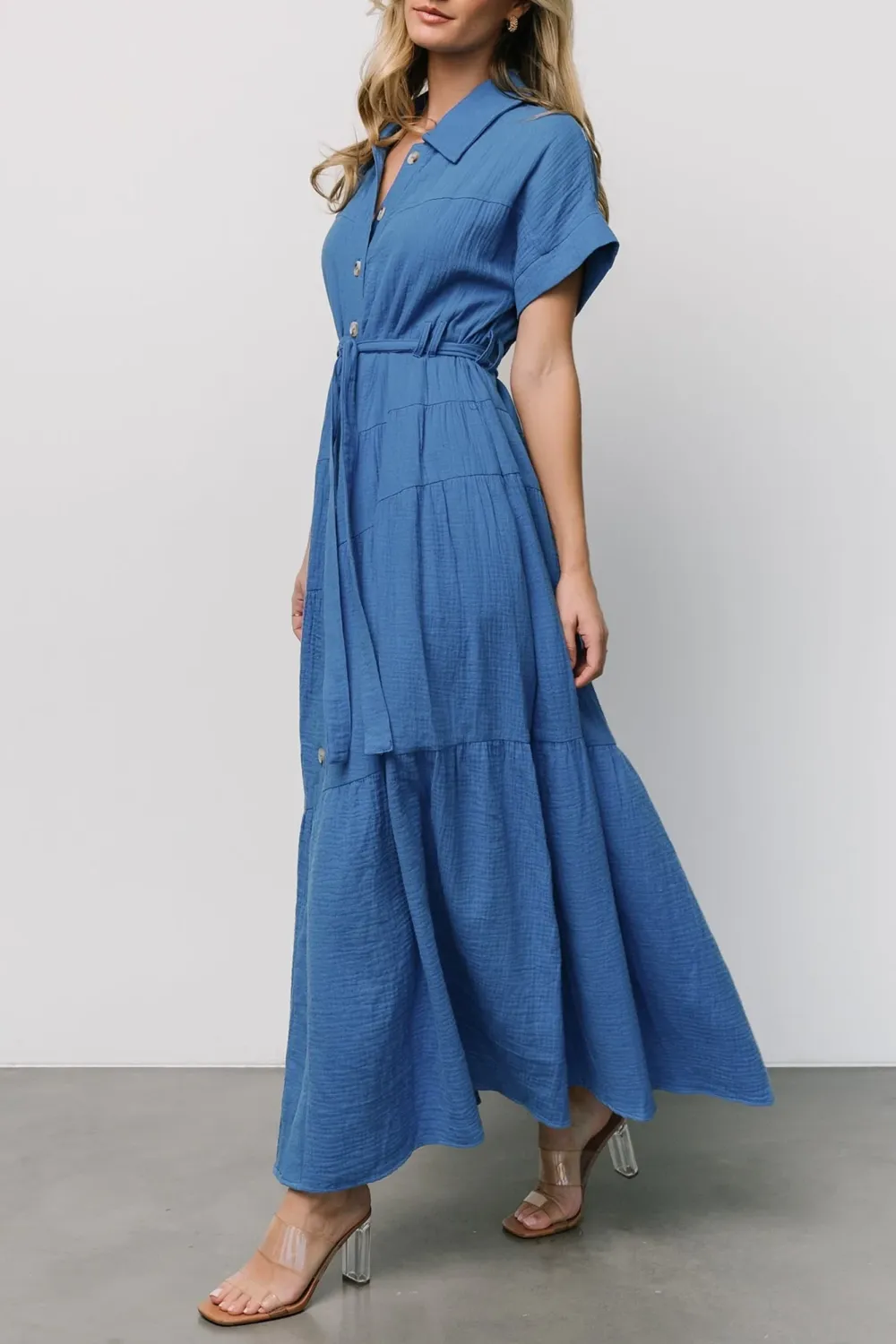 Universal Commuting Lace High-Waisted Dress