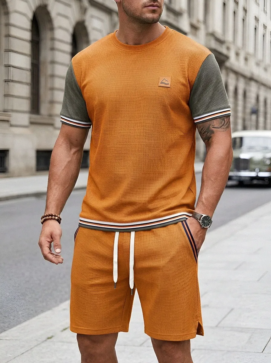 Everyday Waffle Texture Mountain Graphic Edit Men's T-Shirt And Shorts Set