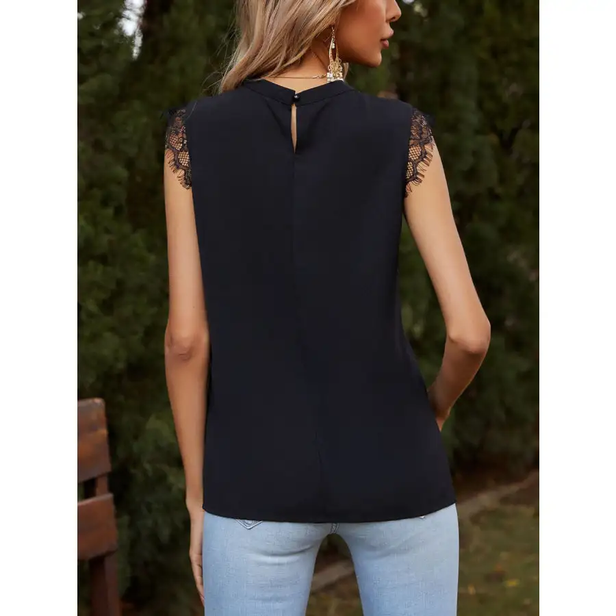Lace Detail Ruched Round Neck Tank