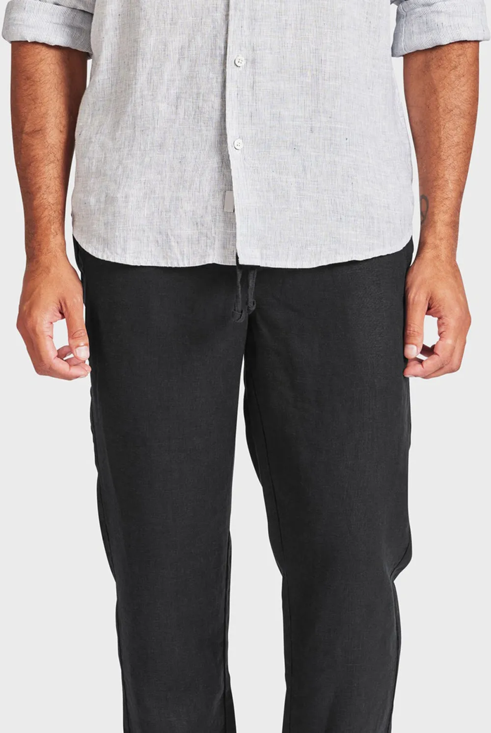 Solid Color Linen Tapered Trousers