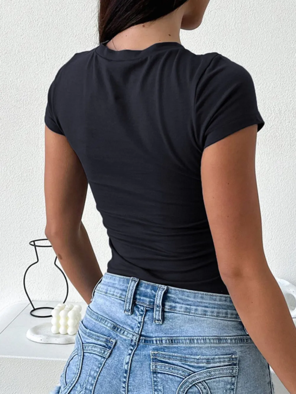 Round-Neck Short-Sleeve Star-Graphic T-Shirt