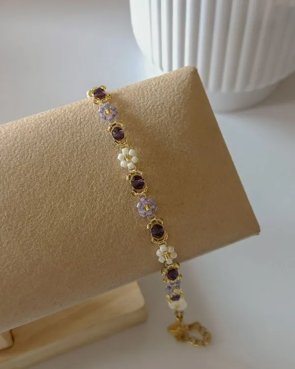 Elegant Style Charm Bracelet