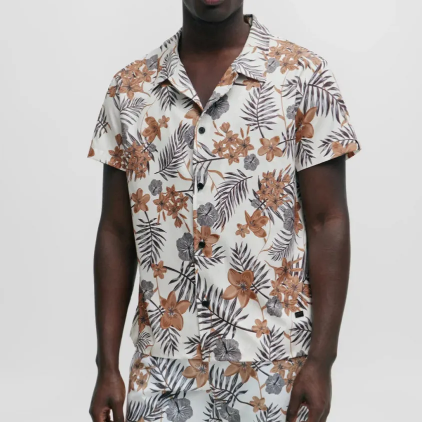 Relaxed Classic Men's Shirt