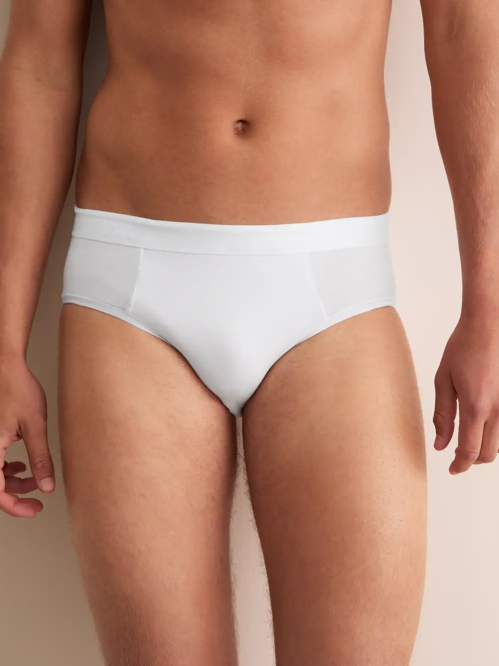Minimal Modal Briefs